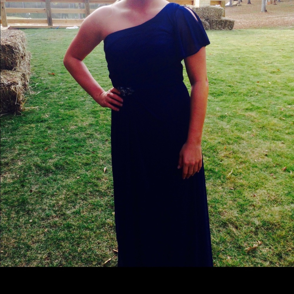 Davids Bridal Beautiful Dark Blue Evening Gown